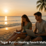 Mahasiswa menikmati sunset di Pantai Tegar Putri dengan suasana tenang dan alami.